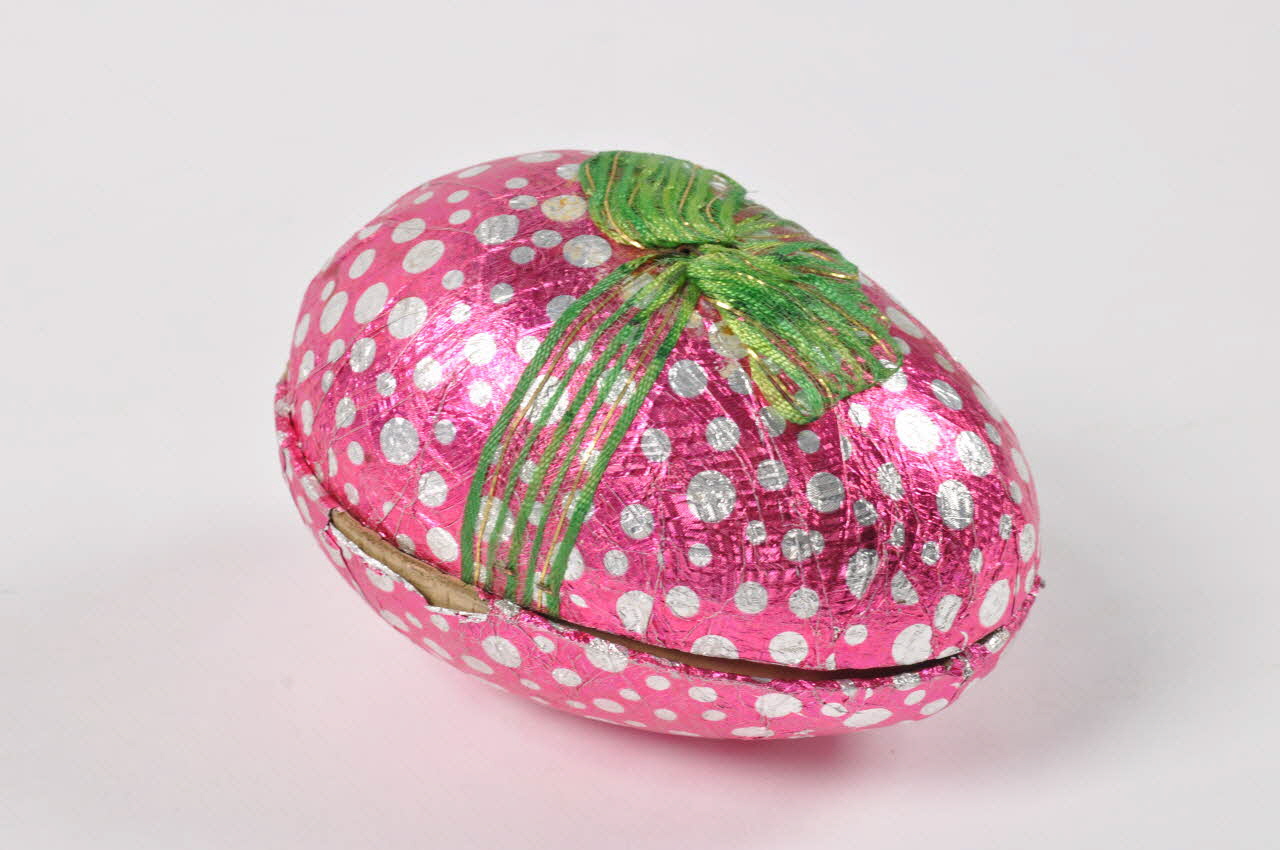 OEUF DE PAQUES 1973.54.35.1-2 Photo Mucem