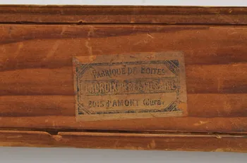 Lacroix Père et Fils Aine plumier Franche-Comté, France 1878 1974.49.249.1-2 Photo Mucem