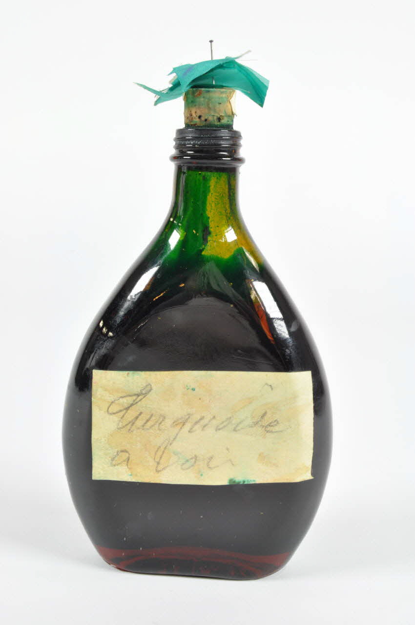 bouteille 1972.150.165 Photo Mucem