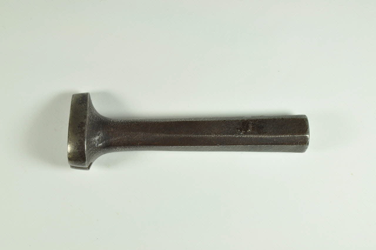 EMPORTE-PIECE 1972.150.218 Photo Mucem