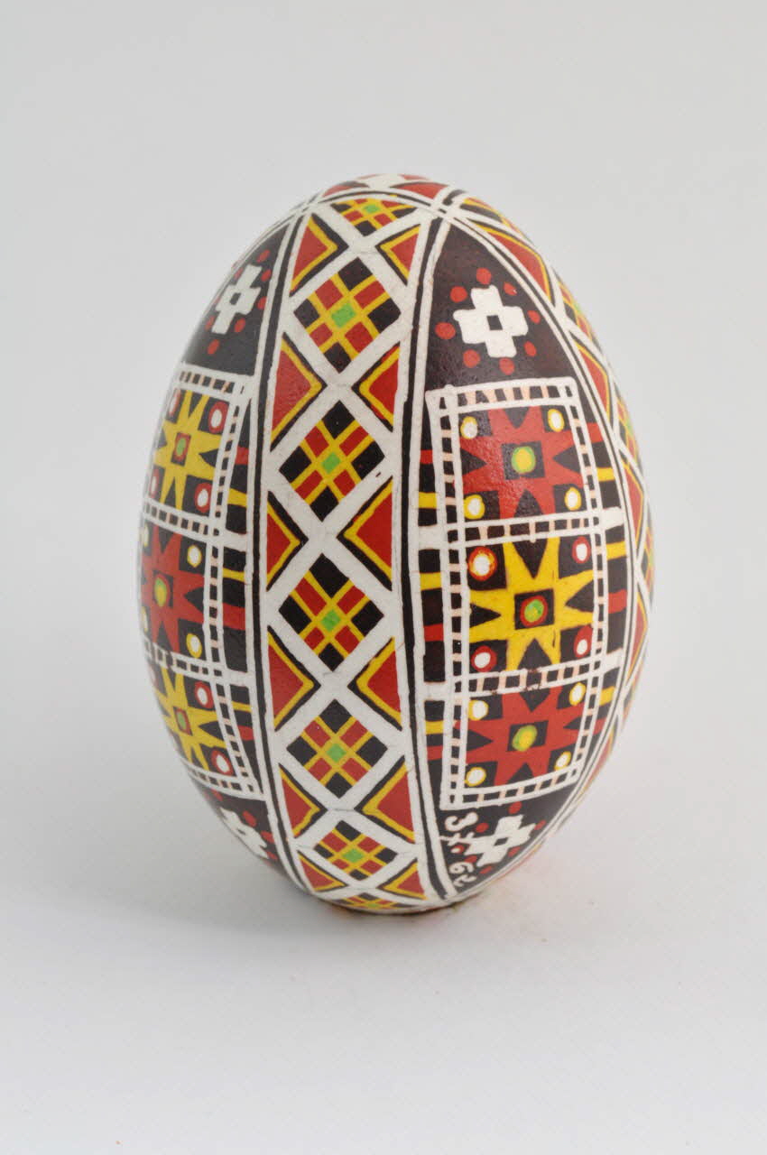 OEUF DE PAQUES DMH1937.62.108.2.Y.T.83 Photo Mucem