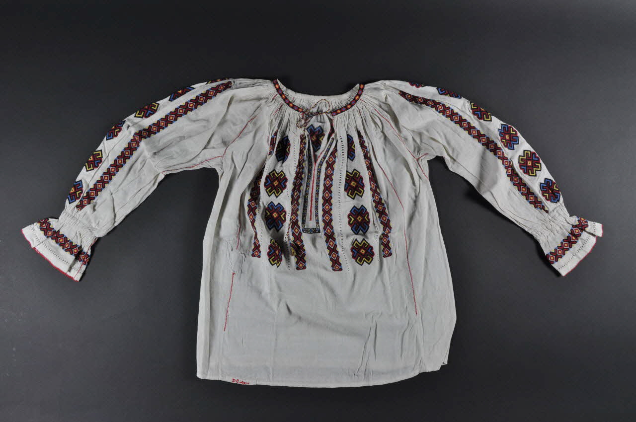 blouse de femme DMH1973.17.11 Photo Mucem