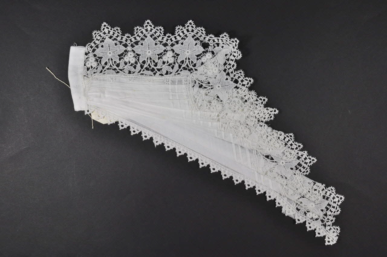 jabot 1900-1910 1974.9.3 Photo Mucem
