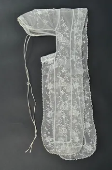 coiffe de cérémonie Catiole 1938.101.3  Photo Mucem