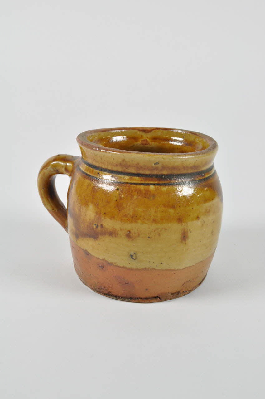 pot à lait de déjeuner 1939.39.6 Photo Mucem