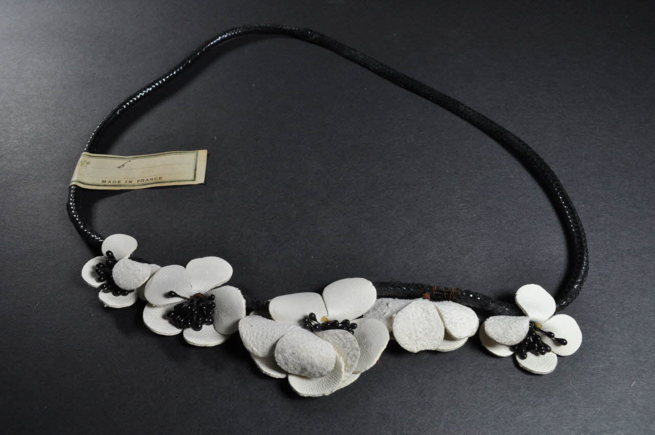fleur artificielle 1972.150.938.66 Photo Mucem