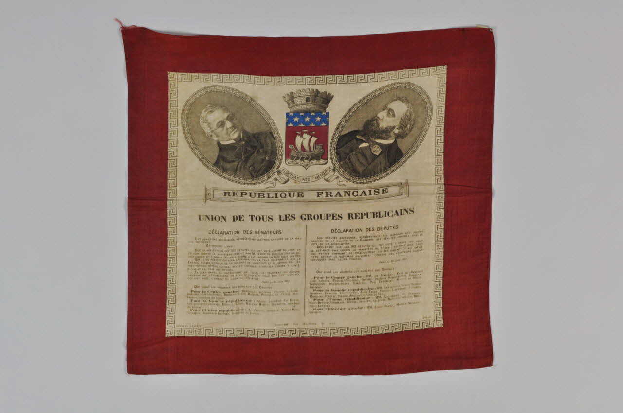 mouchoir Mouchoir Souvenir des élections de 1877 1939.47.1 Photo Mucem