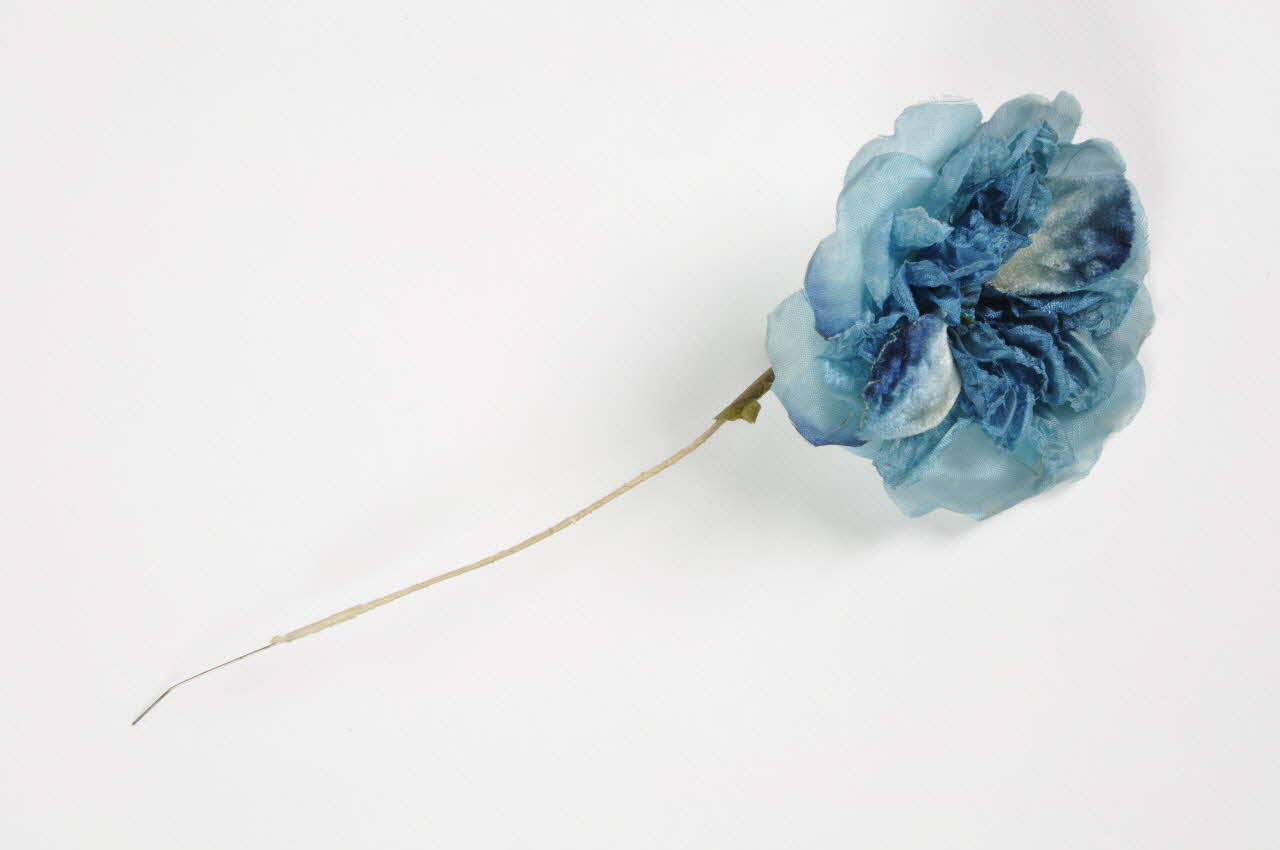 fleur artificielle 1972.150.945.299  Photo Mucem