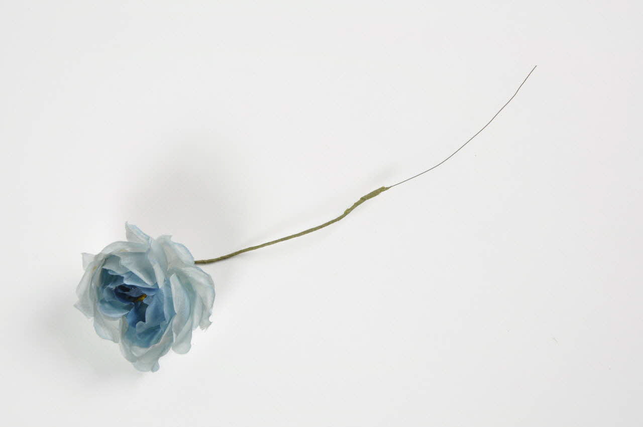 fleur artificielle 1972.150.945.316  Photo Mucem