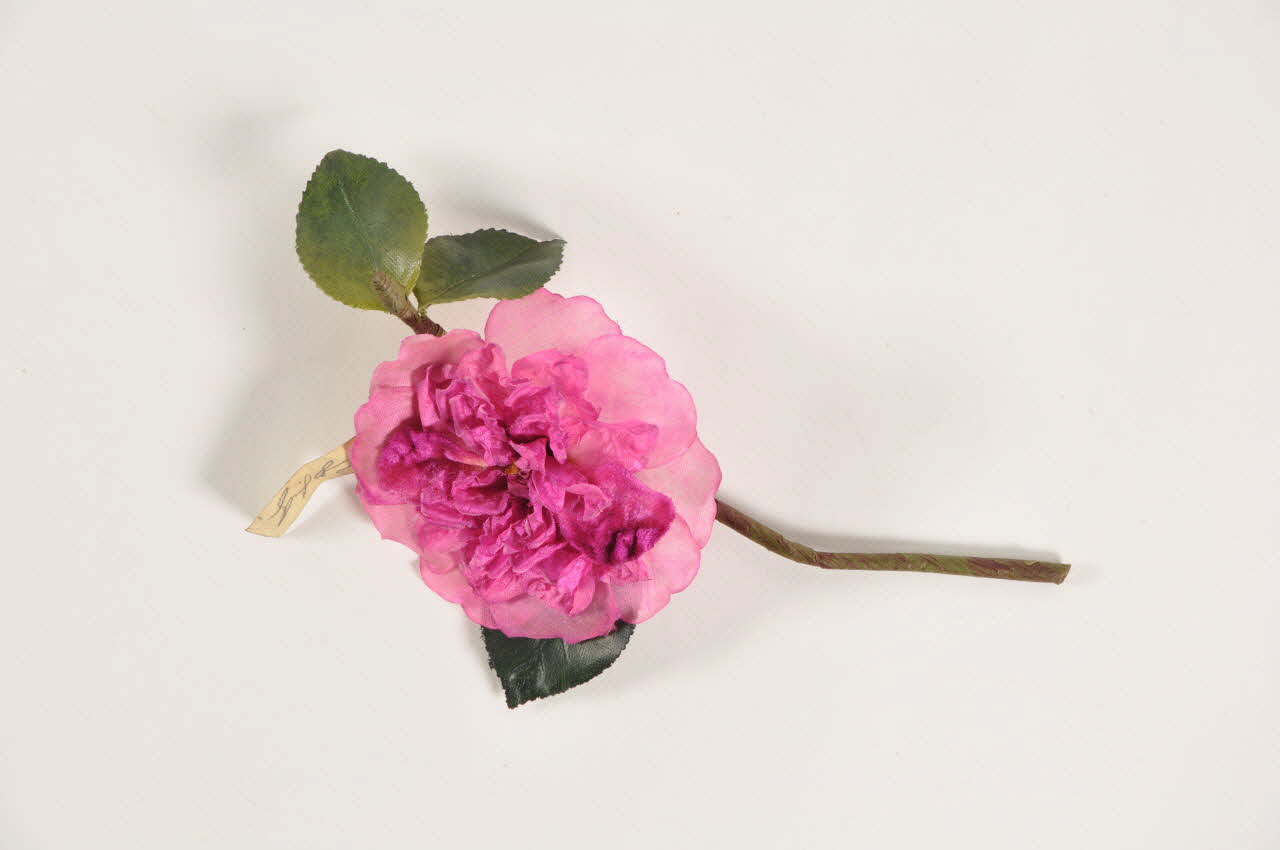 fleur artificielle 1972.150.945.418 Photo Mucem