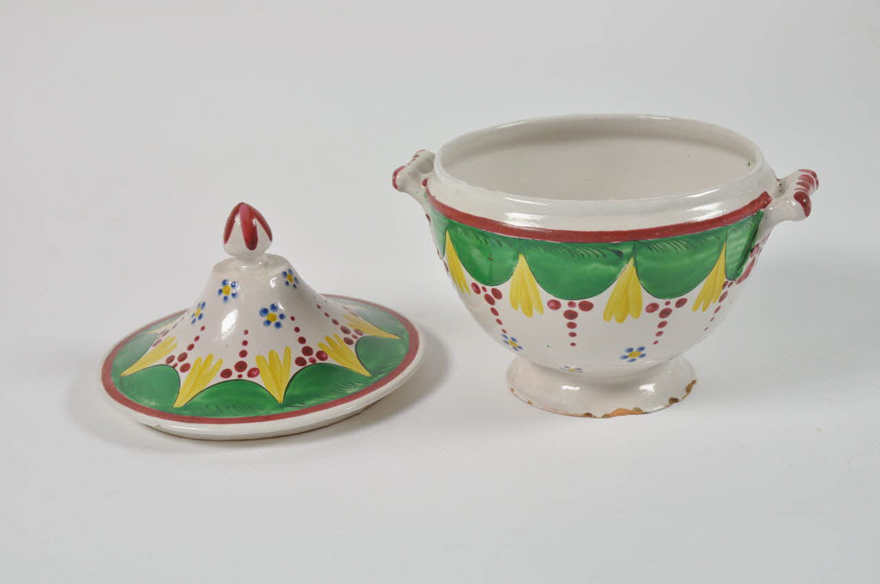 soupière 1939.69.10.1-2 Photo Mucem