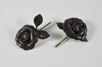 fleur artificielle 1972.150.945.563.1-2  Photo Mucem