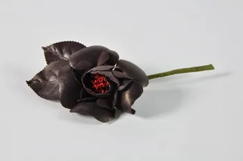 fleur artificielle 1972.150.945.572  Photo Mucem