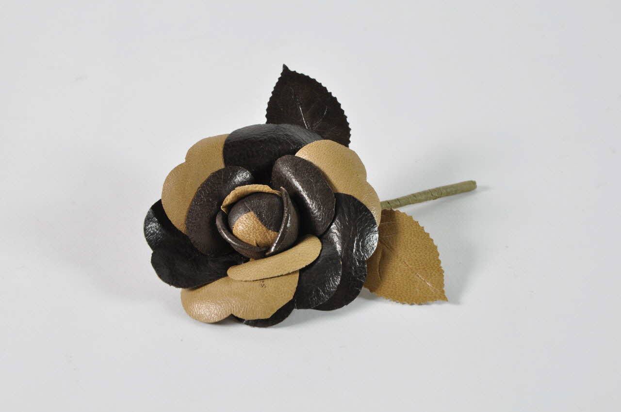 fleur artificielle 1972.150.945.587 Photo Mucem