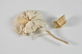 fleur artificielle 1972.150.945.599 Photo Mucem