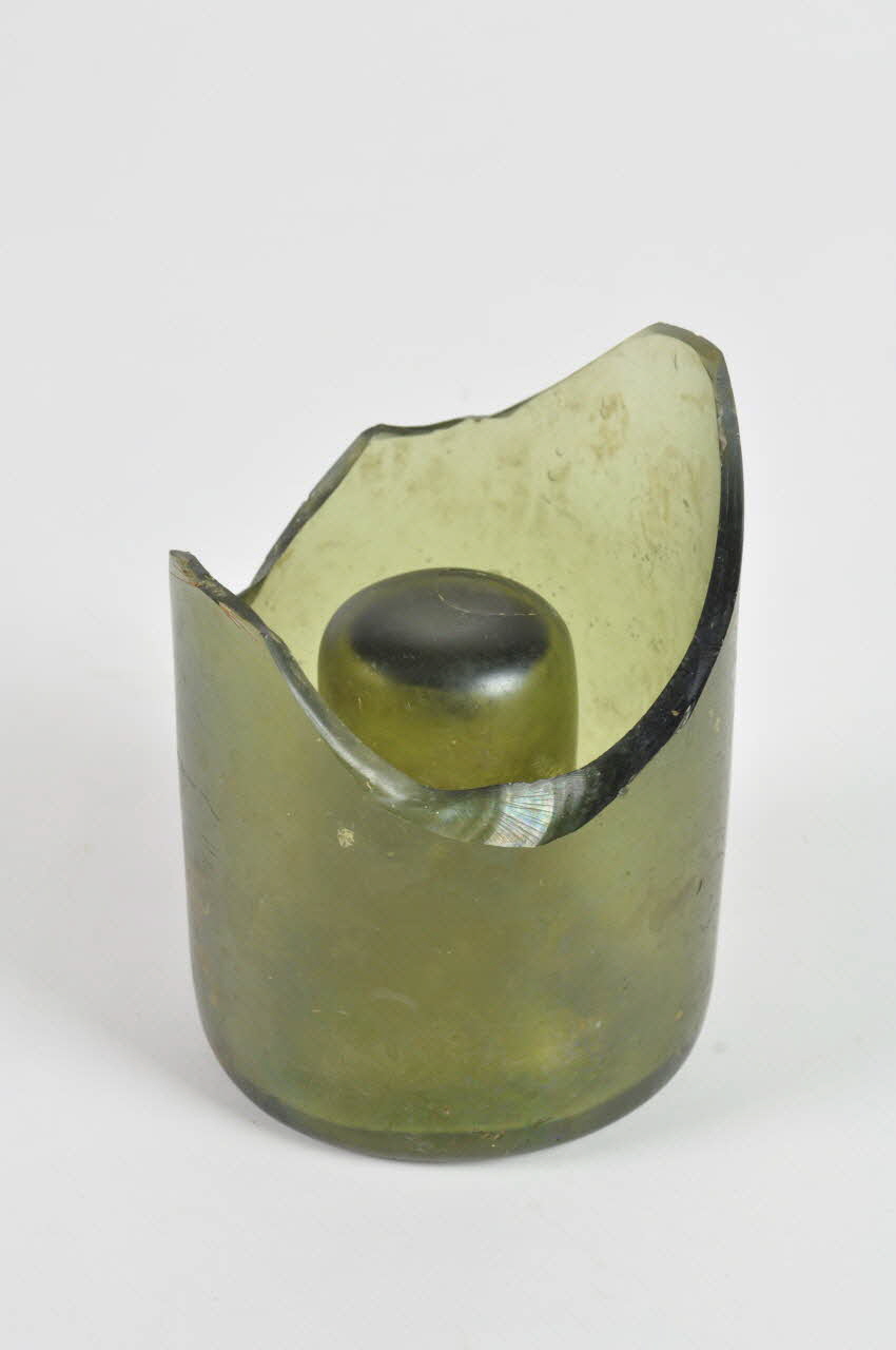 bouteille (objet domestique) 1972.151.182 Photo Mucem