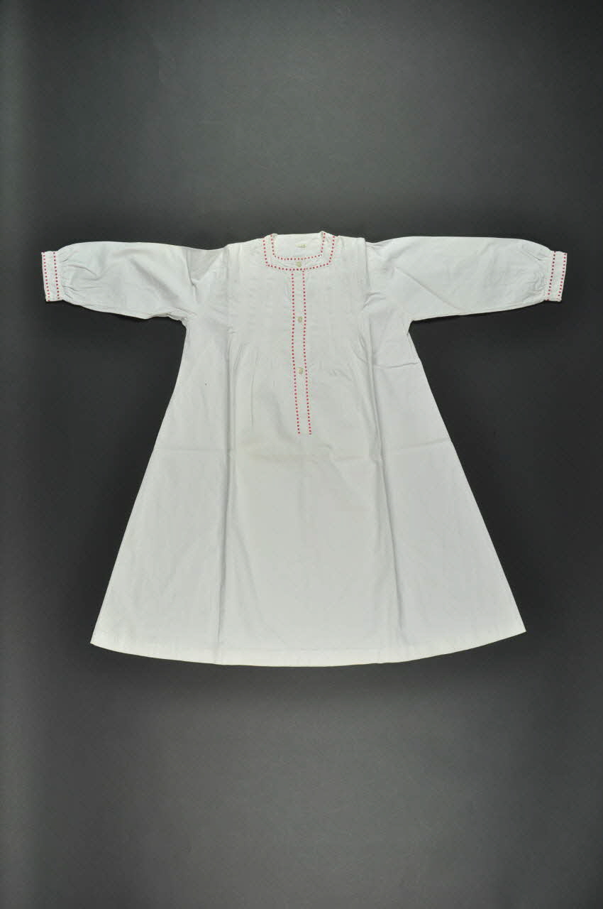chemise de nuit 1977.16.32 Photo Mucem