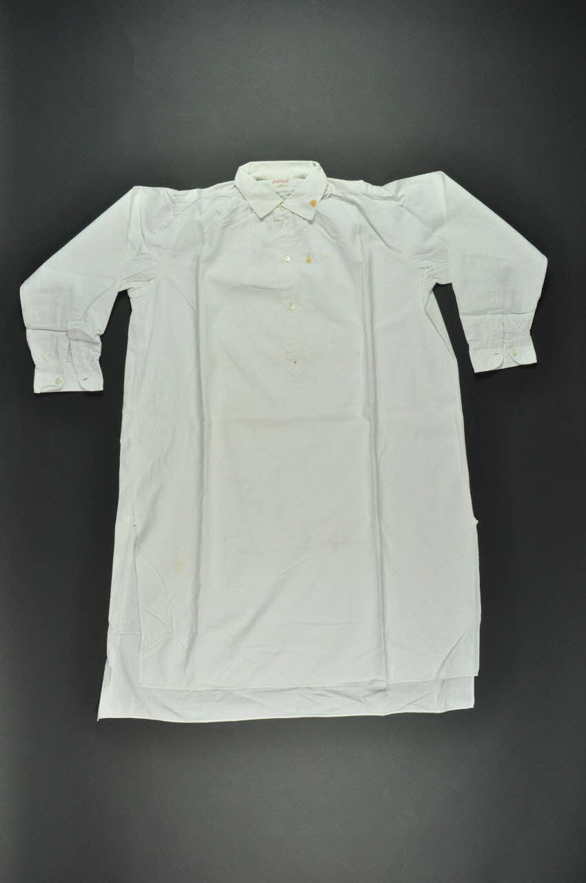 chemise de nuit 1977.16.4 Photo Mucem