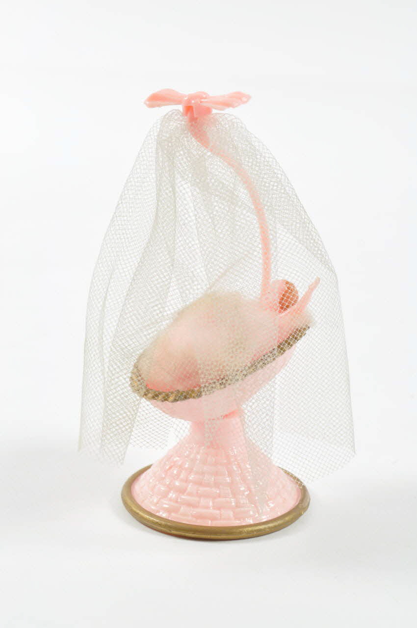 figurine de gâteau 1972/2/19 1972.39.2 Photo Mucem