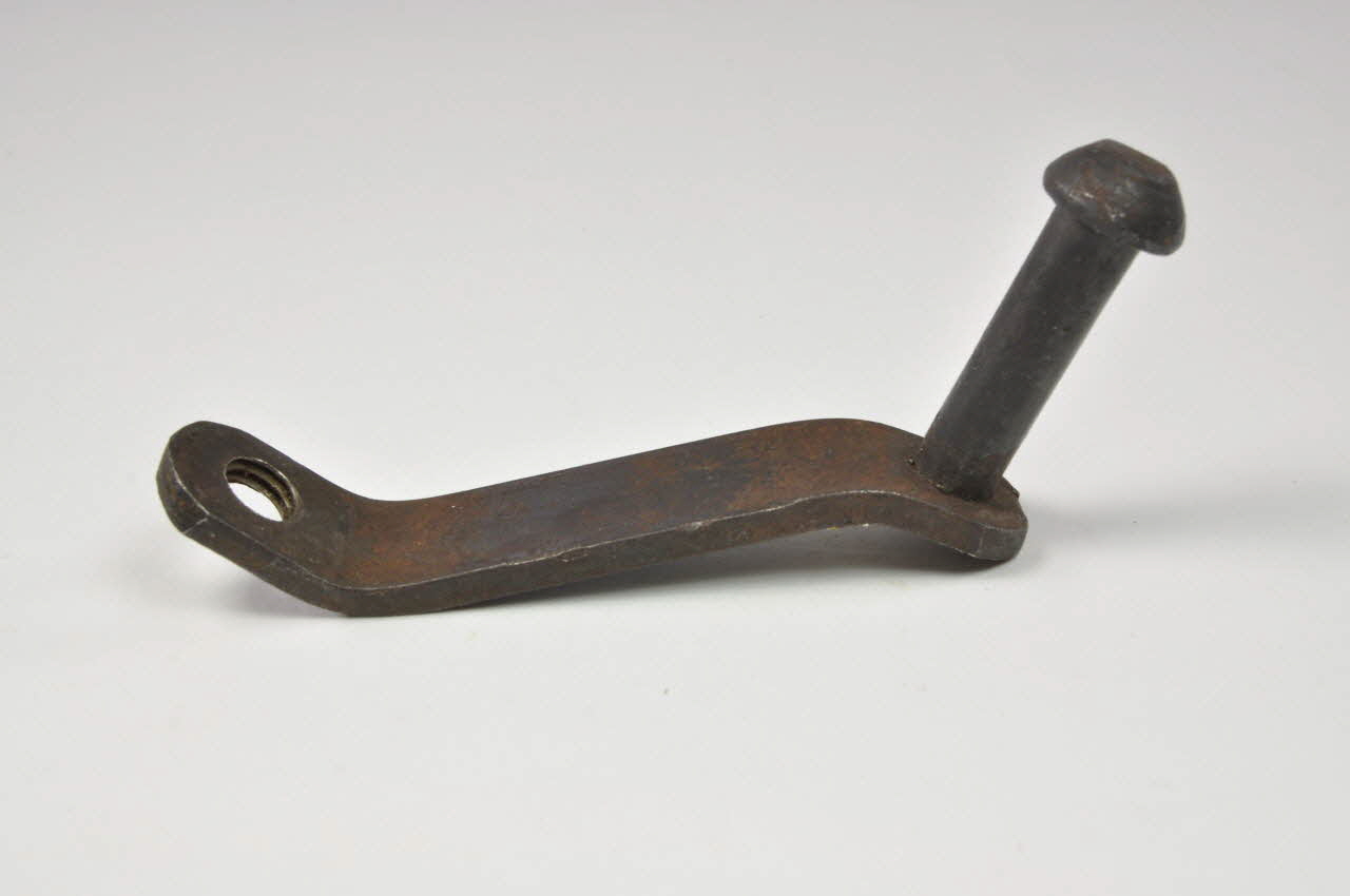 MACHINE A GUILLOCHER 1972.64.17 Photo Mucem