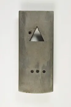 MACHINE A GUILLOCHER 1972.64.35  Photo Mucem