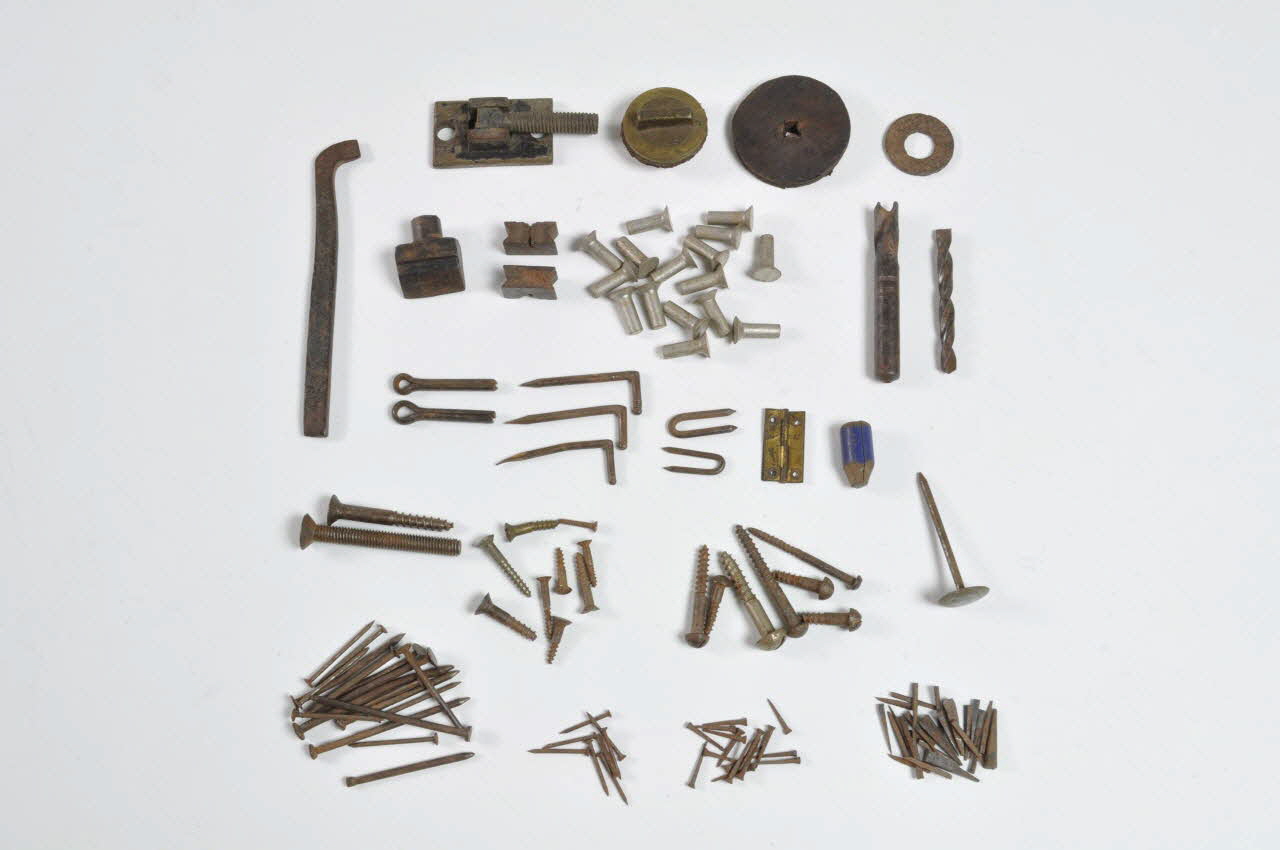 PIECE DE METAL 1977.59.181.2.1-23 Photo Mucem