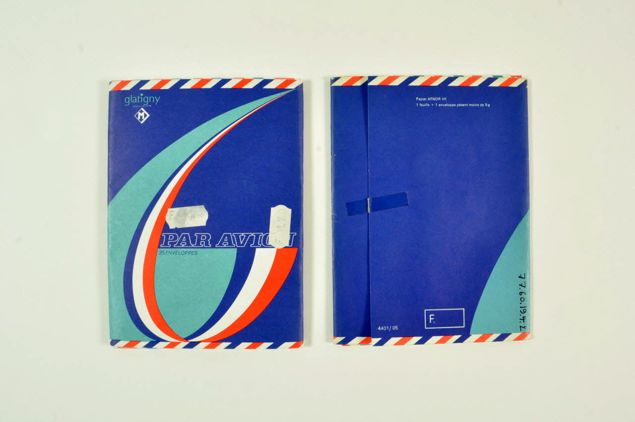 paquet d'enveloppes 1977 1977.60.19.4.1-2 Photo Mucem