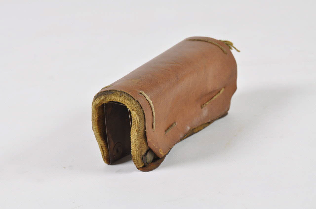 POIGNEE 1977.62.107.2 Photo Mucem