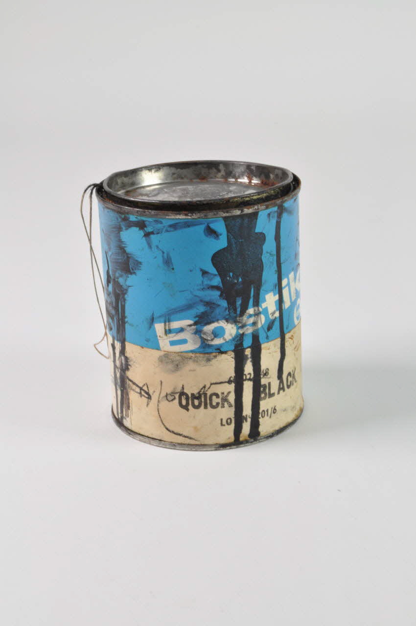 PRODUITS D'ENTRETIEN 1977.75.257 Photo Mucem