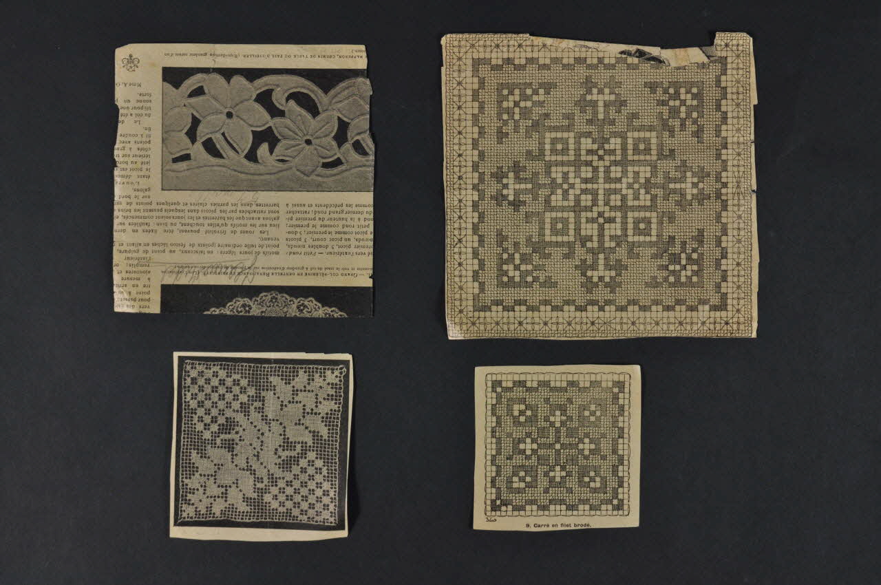 MODELE DE BRODERIE Modèles de travaux de fils imprimés sur papier journal 1977.82.44.94-97 Photo Mucem