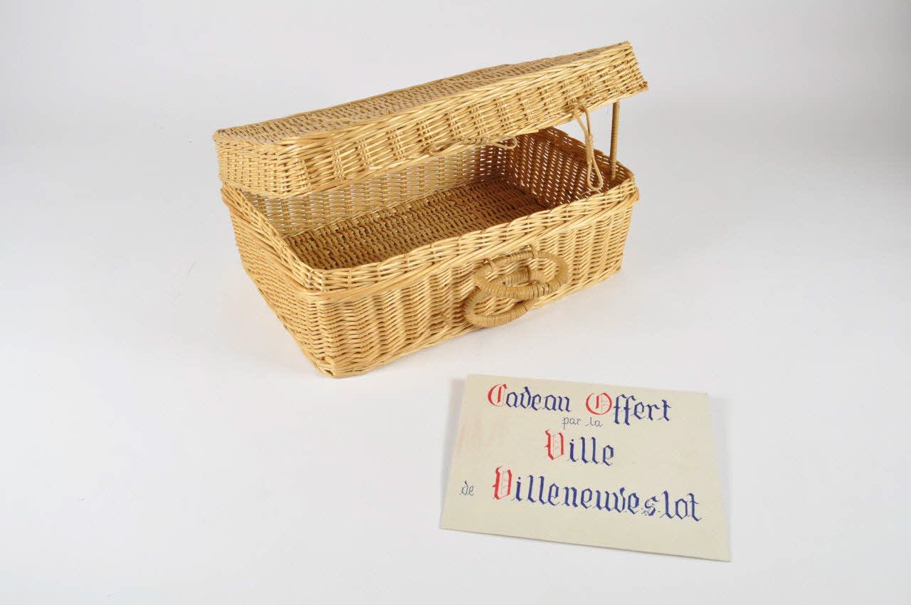 valise 1977 1977.97.2.1-2 Photo Mucem