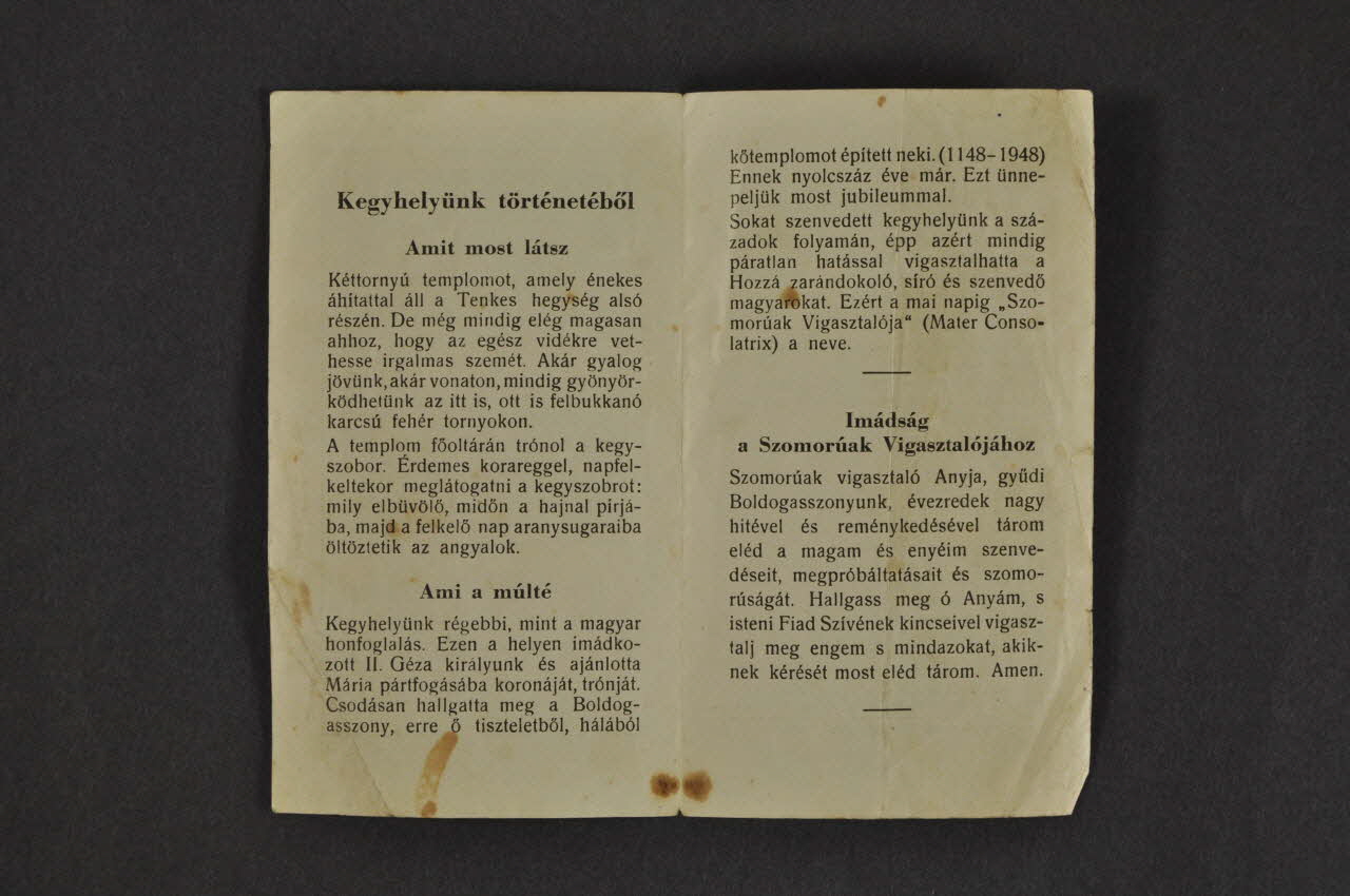 souvenir de pèlerinage du culte catholique DMH1977.109.41.2 Photo Mucem
