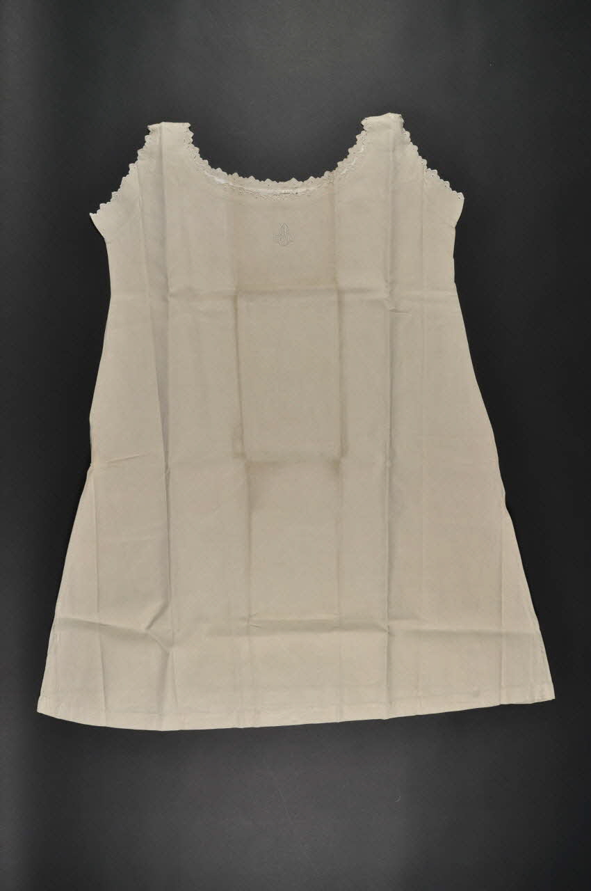chemise de jour 1975.15.29 Photo Mucem