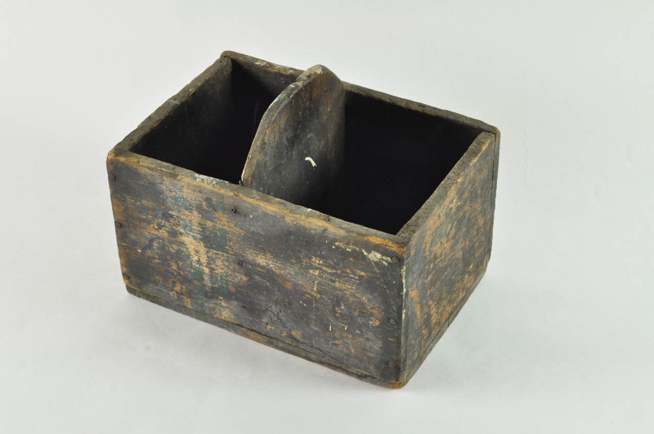 BOITE DE DECORATEUR 1975.37.156.1 Photo Mucem