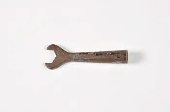 CLEF PLATE 1975.71.4  Photo Mucem