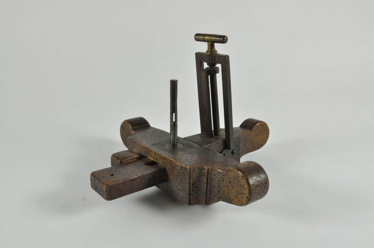 RABOT POUR PORTE DE FUT 1975.74.46.1-5 Photo Mucem