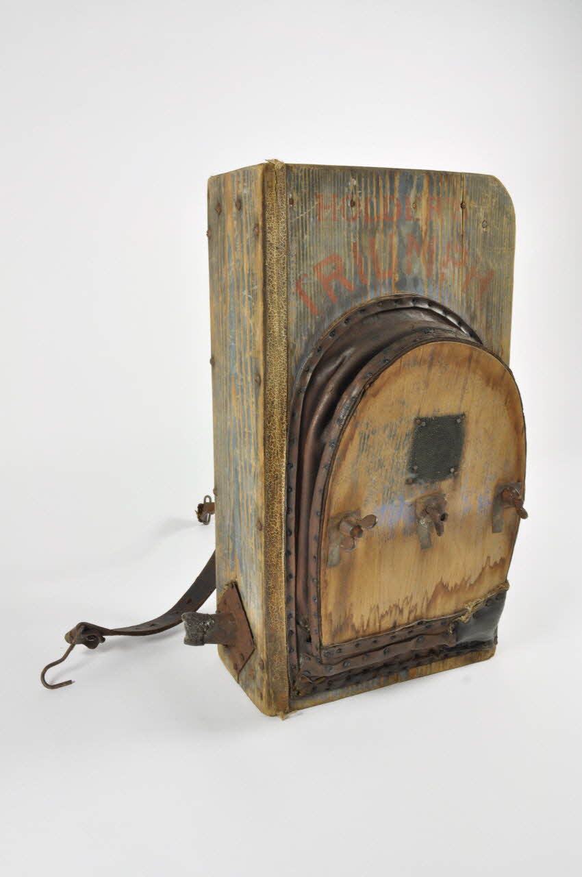 pompe 1975.74.67 Photo Mucem