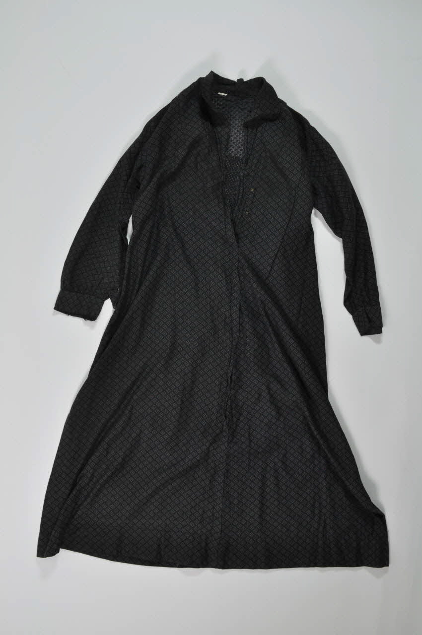 ROBE DE PAYSANNE 1975.8.4 Photo Mucem