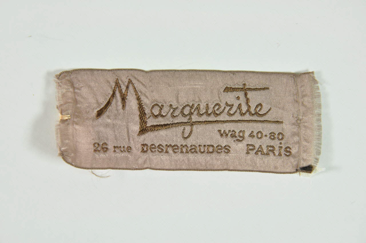 GRIFFE DE MODISTE 1975.9.265 Photo Mucem