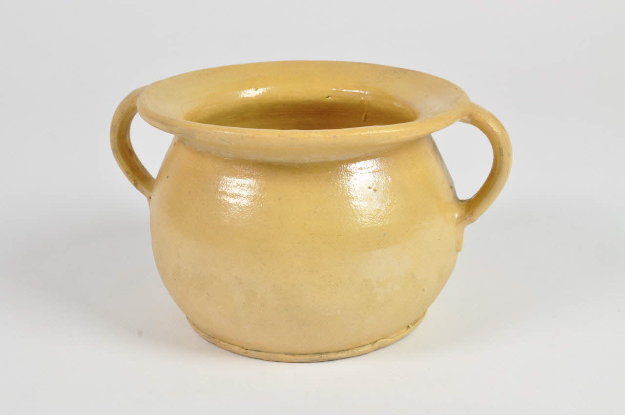 Poterie Mary pot Alsace, France 1950-1960 1975.91.39 Photo Mucem