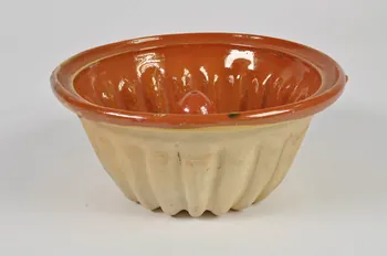 moule à gâteau Kugelhof Alsace, France 1750-1880 1975.91.45 Photo Mucem