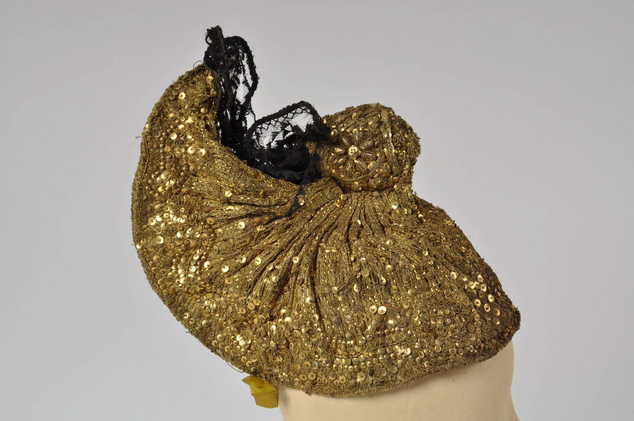 bonnet coiffure 1940.26.2 Photo Mucem