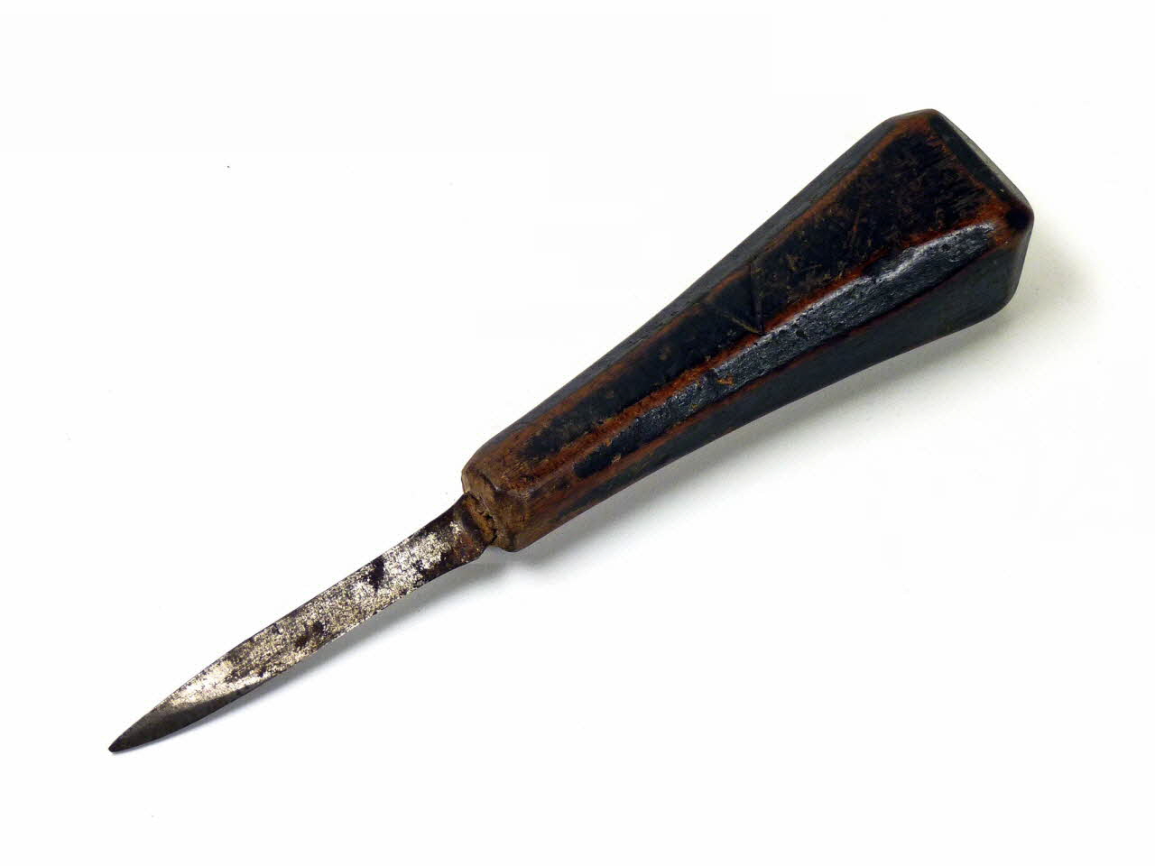 burin 1951.34.97 Photo