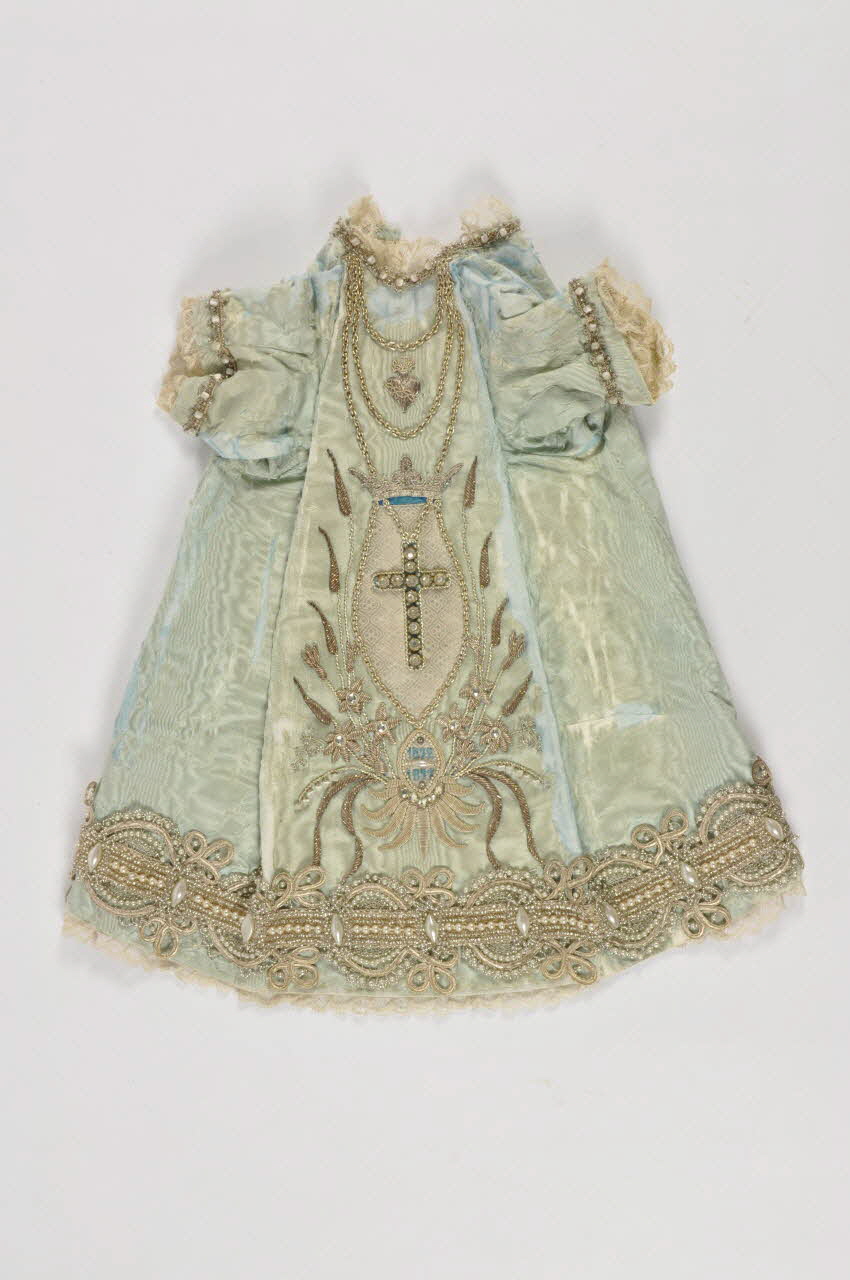 Couvent Du Refuge robe De l'Enfant Jésus de Prague Centre, France 1872 1979.34.1 Photo Mucem
