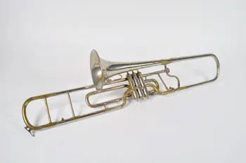 trombone à pistons 1978.41.8.1-2  Photo Mucem