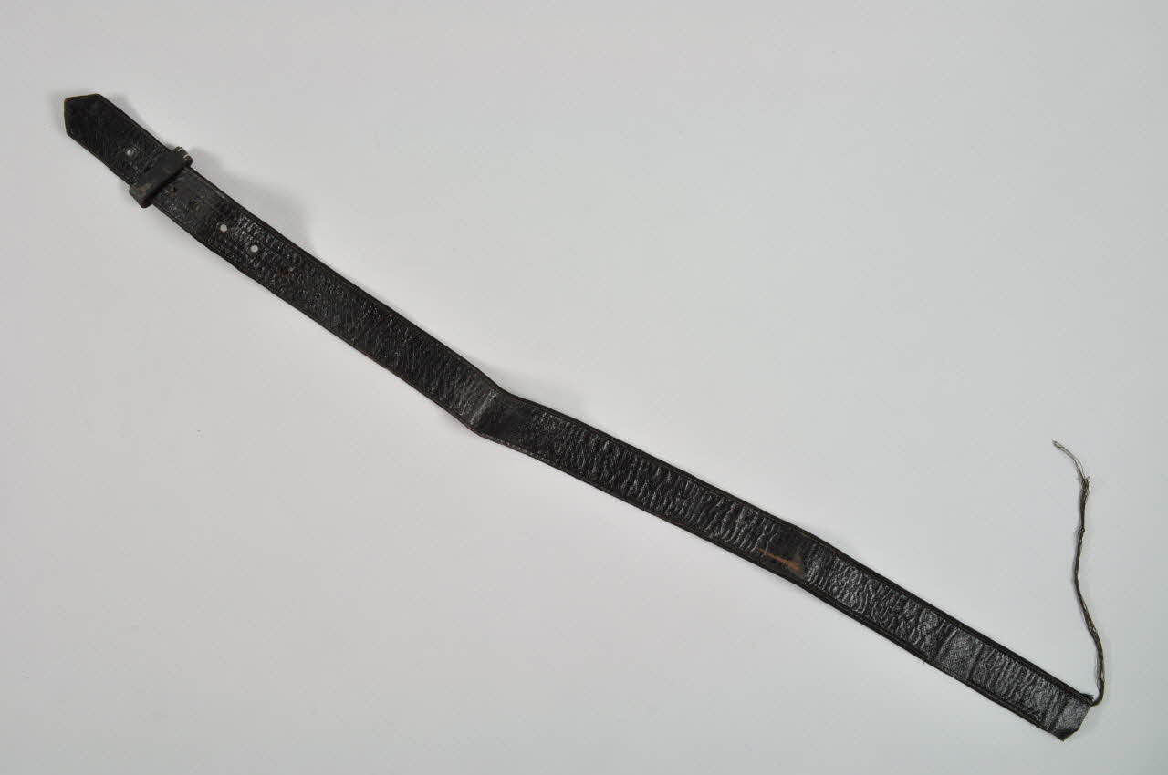 V Darvaux sangle Tunisie 1919-1939 1981.28.1.3.2 Photo Mucem