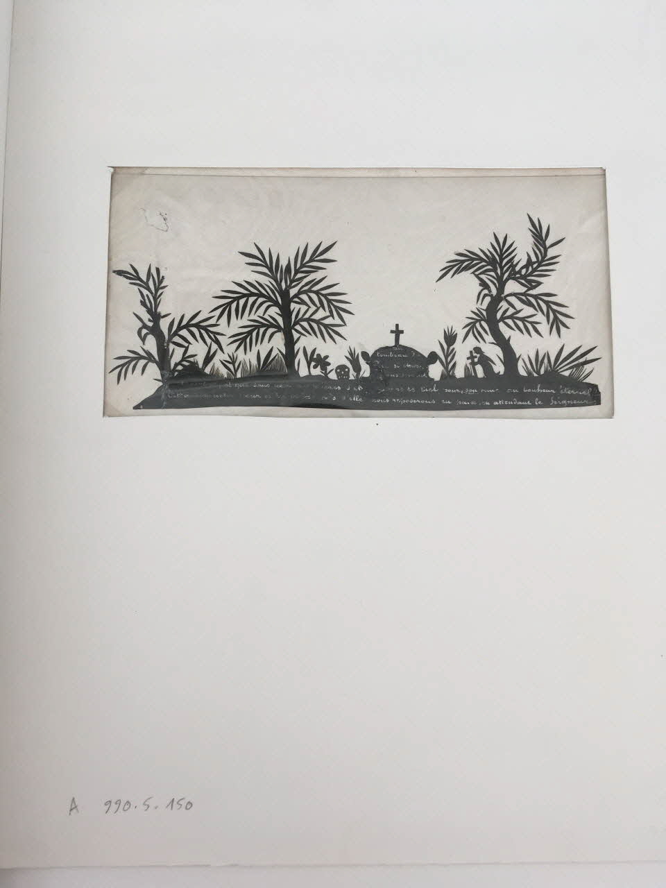 découpage Du  tombeau d'un  Père si cher,   portons souvenir  nos pensées, et que sans cesse nos prières s'élèvent vers le Ciel, pour son ame (sic) au bonheur éternel...  Attachons notre coeur à la croix, près 1990.5.150 Photo