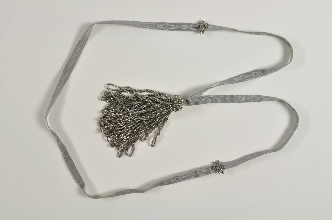 sautoir 1920 1979.43.3 Photo Mucem