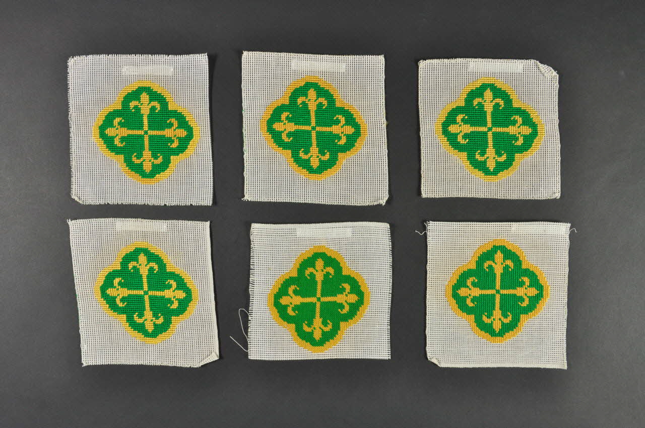 ELEMENT DE VETEMENT LITURGIQUE 1979.45.103.13-18 Photo Mucem