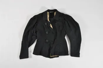 tailleur de femme 1979.49.219.1  Photo Mucem